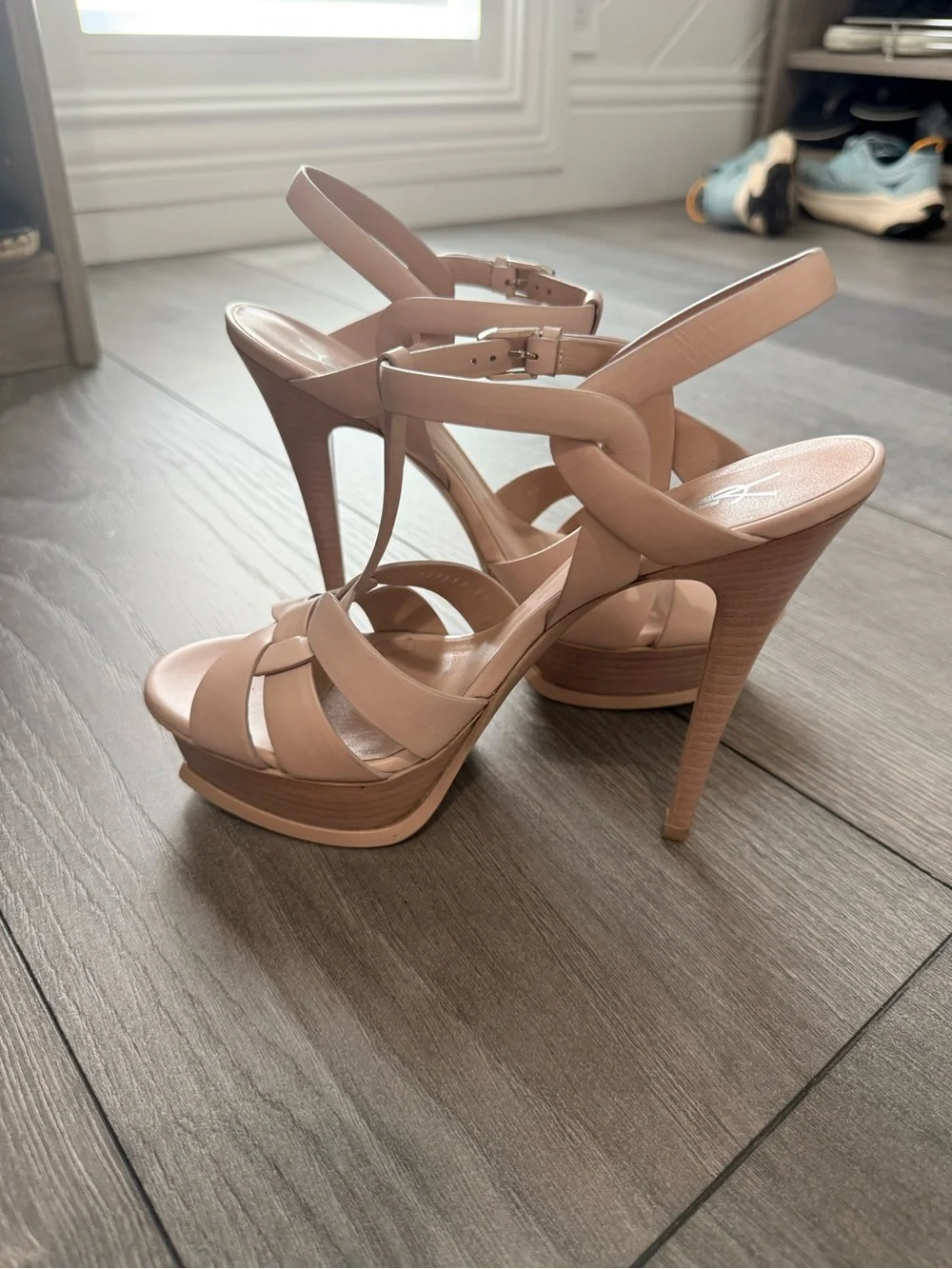 Saint Laurent YSL Tribute 105 Platform Sandal Blush Nude Leather EU 39.5 - Picture 3 of 5